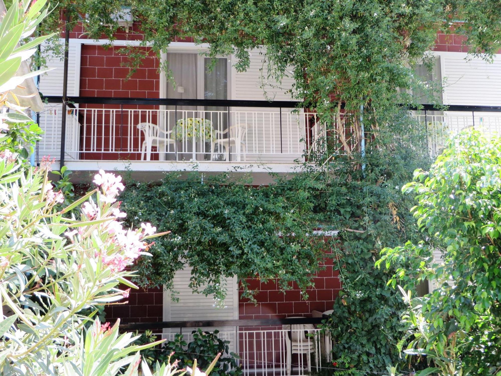 Blue Sky Apartments & Rooms Xiropigado Cameră foto